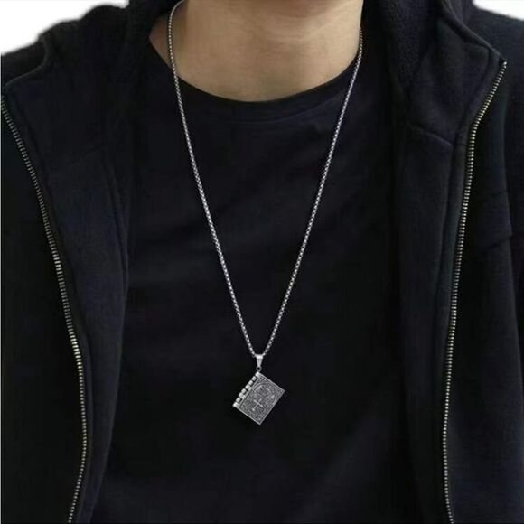 Stylish Foldable Bible Cross Pendant Necklace - Picture 5 of 12